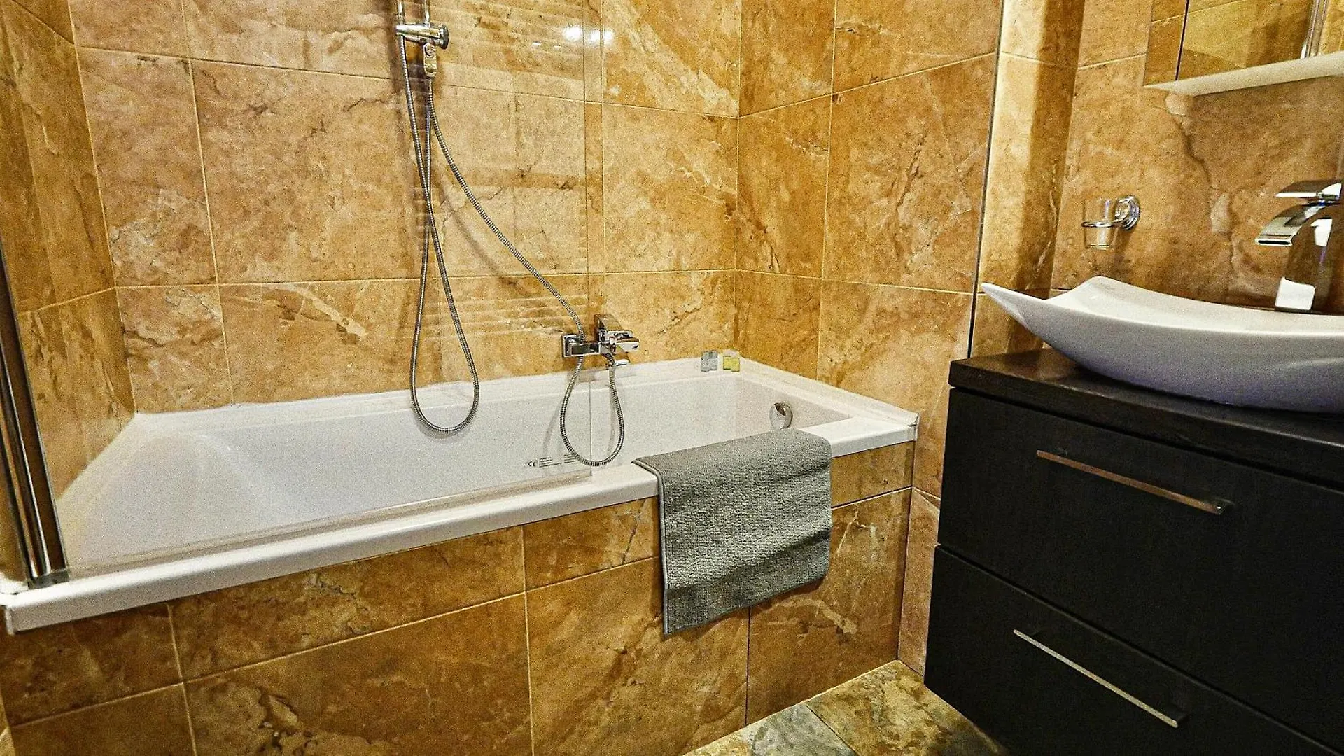 Residence Moravia Apartments Karlovy Vary 0*,